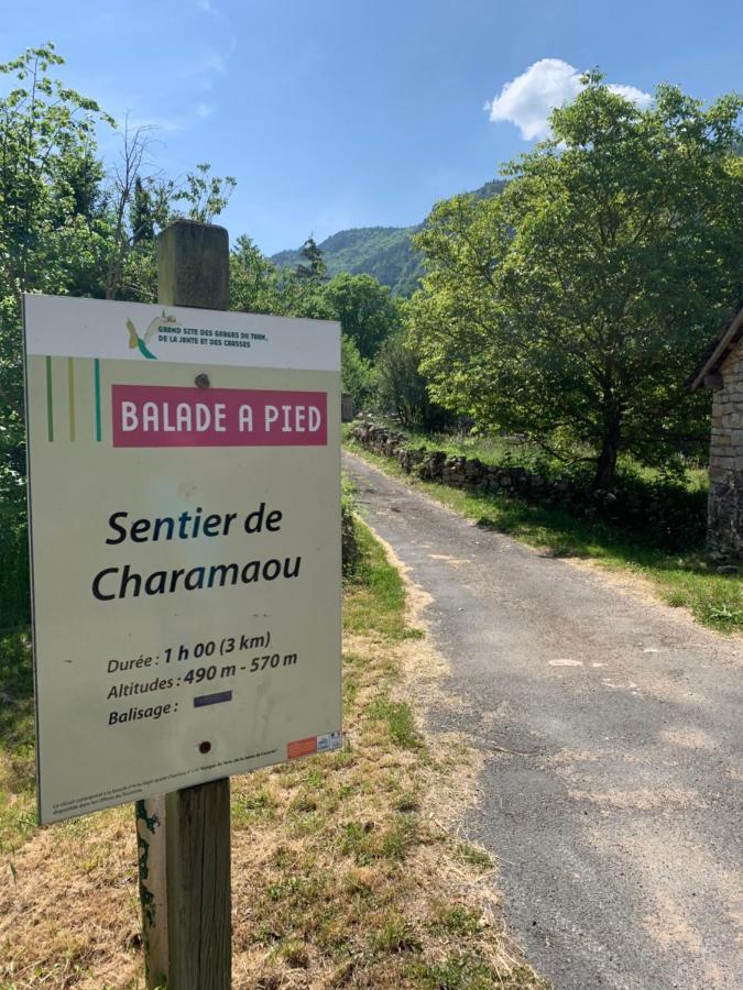 Chambre voûtée avec Bain Finlandais privé Manoir Du Charme Gorges Du Tarn Causses Quezac  Esterno foto