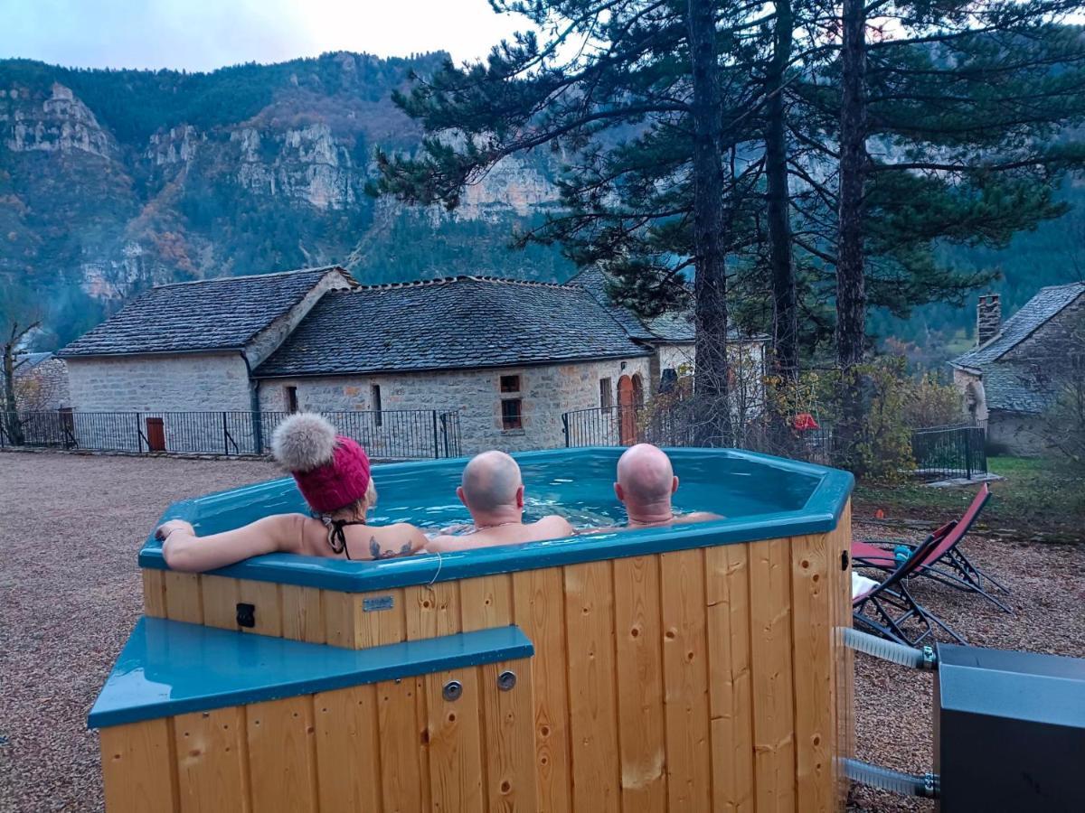 Chambre voûtée avec Bain Finlandais privé Manoir Du Charme Gorges Du Tarn Causses Quezac  Esterno foto